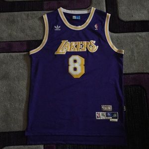 Adidas (Hardwood Classic)